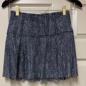 Lululemon tennis skirt size 4